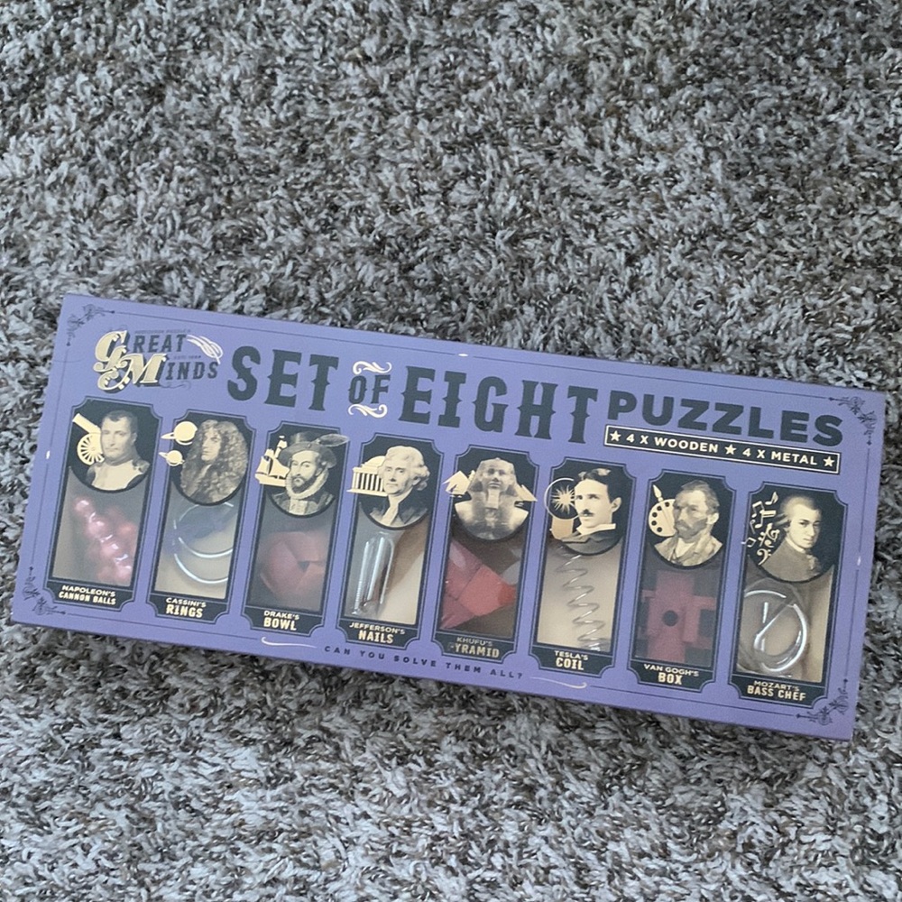 Puzzle set